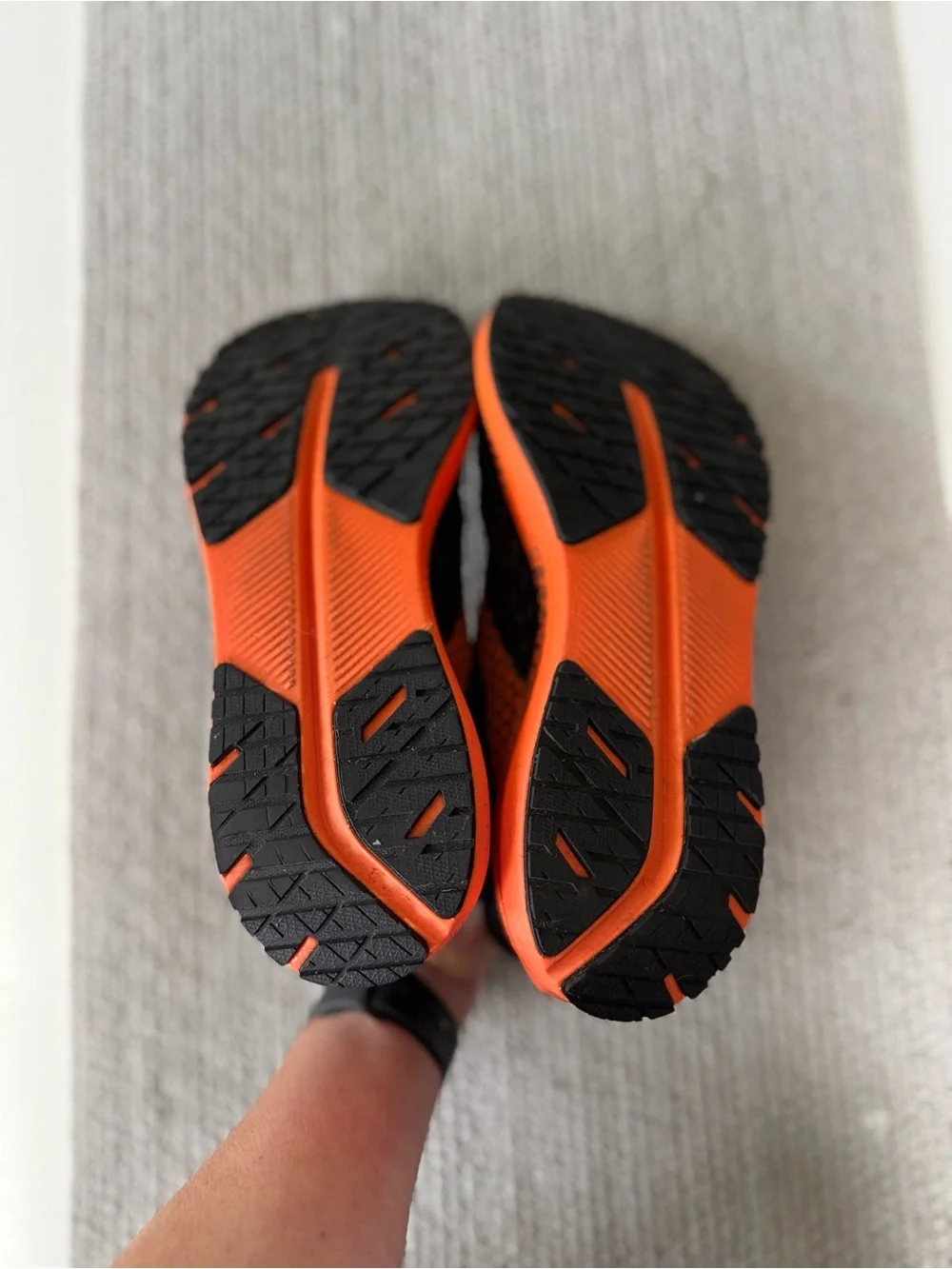 Brooks Hyperion Tempo Black Orange Athletic Running Shoes Size 11